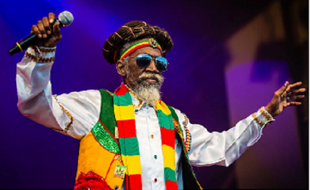 Le monde du reggae en deuil :  Bunny Wailer, légende jamaïcaine et membre fondateur des Wailers, est mort à 73 ans