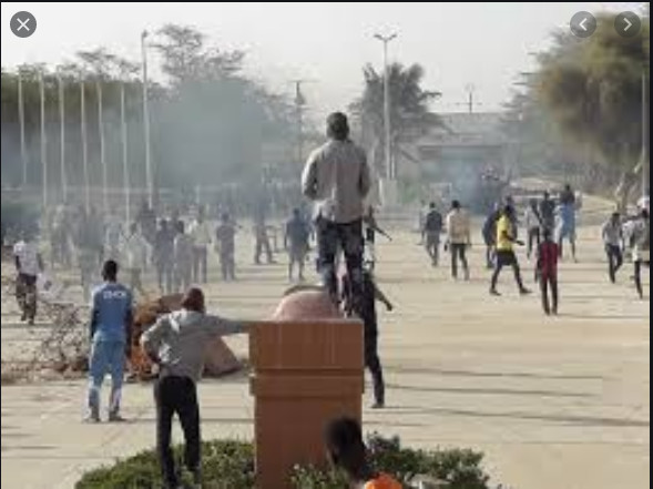 Université Gaston Berger de Saint-Louis: Les étudiants reprennent le combat