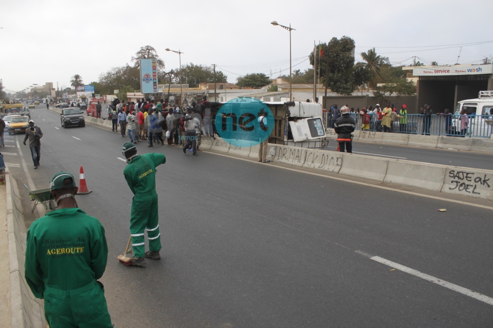 Les images exclusives de l'accident survenu sur l'avenue Cheikh Anta Diop de Dakar