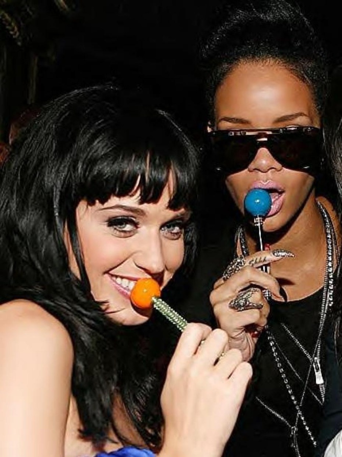 Rihanna à Katy Perry: "Je te laisserai toujours me mettre une fessée"
