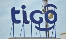 Les travailleurs de Tigo bandent les muscles