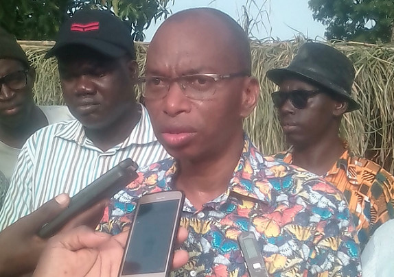 Lycée de Kounkané saccagé lors des manifestations : le ministre Moussa Baldé  à la rescousse