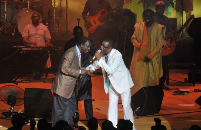 Youssou Ndour: “Jamais je n’avais pensé que Thione allait nous quitter si tôt”
