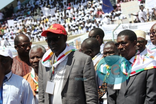 [Photos] 1er-Mai : Mary Teuw Niane et Mansour Sy au stade Iba Mar Diop