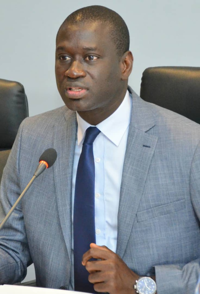 INSTALLATION DU JURY POUR LE CONCOURS INTERNATIONAL D’ARCHITECTURE POUR L’AMENAGEMENT DU PARC FORESTIER URBAIN DE DAKAR-YOFF INSTALLATION DU JURY POUR LE CONCOURS INTERNATIONAL D’ARCHITECTURE POUR L’AMENAGEMENT DU PARC FORESTIER URBAIN DE DAKAR-YOFF