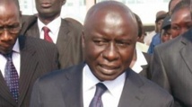 Thiès : Les anciens de Rewmi minimisent l'Apr, dézinguent Aïda Mbodji et "draguent" Pape Diouf et Oumar Guèye