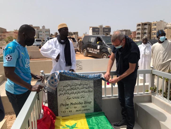 PHOTOS/ An 1 du décès de Pape Diouf: Hommage rendu à l’ancien président de l’OM
