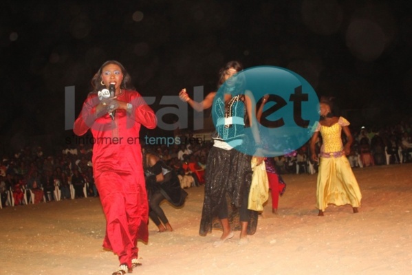 [Photos exclusives] La danseuse Mbathio a fêté son anniversaire en grande pompe