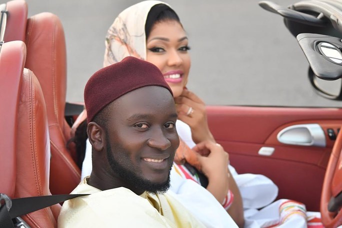 L'animatrice Yaye Awa toute joyeuse avec son ami Oustaz Modou Fall (Photos)