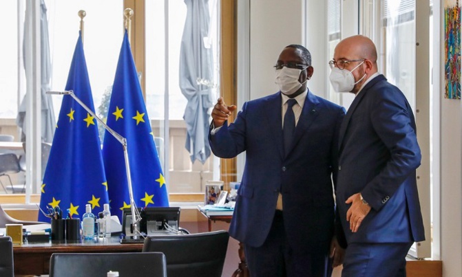 Le Sénégal bientôt producteur de vaccins anti Covid-19:  Macky Sall s’est entretenu avec Charles Michel, le Président de l’UE