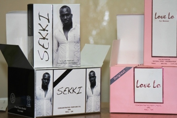 Modou Lô lance son parfum: "XLO", "Sekki" et  "Love Lo" sur le marché sénégalais