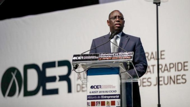 Sénégal: Déficit de financement des jeunes, le DG de la DER « mouille » Macky Sall