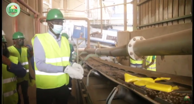 An 1 de la loi sur le plastique: Le MEDD a fait 182 opérations pour plus de 70 tonnes saisies