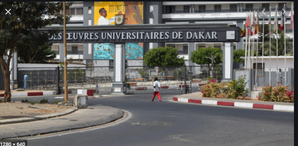 UCAD: Macky Sall hausse le ton et les étudiants approuvent