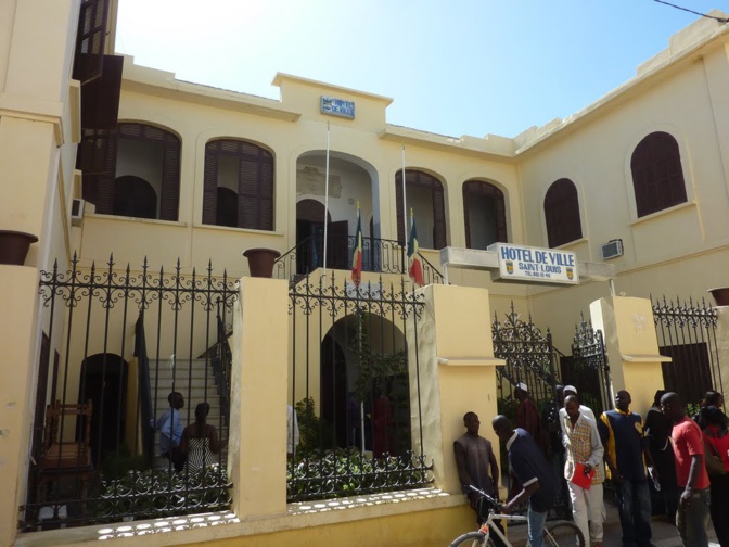 Mairie de Saint-Louis: Mary Teuw Niane, Ahmet Fall Braya et Bamba Dièye pour « dégager » Mansour Faye