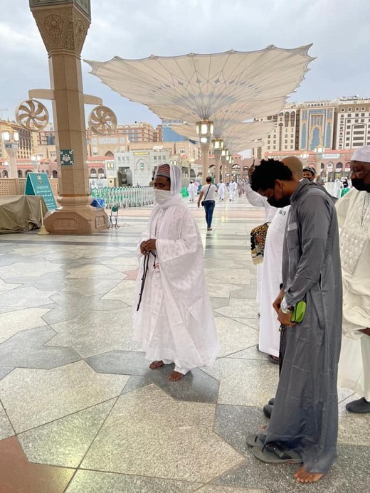 Oumrah 2021: Cheikh Mouhamadou Mahy Aliou Cissé  a prié hier à Médine