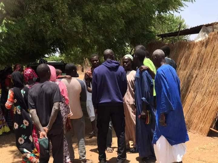 Ousmane Sonko et son marabout Serigne Abdou Mbacké, inséparables...(Photos)