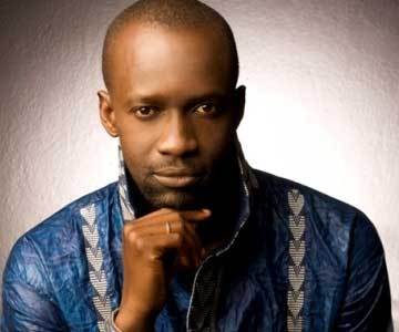 Moh De Diouf, chanteur : "Des ténors comme Youssou Ndour, Salif Keita ou Makeba ne disposaient pas de bagages requis pour parler de l'Afrique"