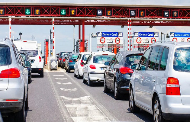 Propos de Macky sur l’autoroute à péage : « Il n’a pas encore compris le péage en autoroute… » réplique Abdoul Mbaye