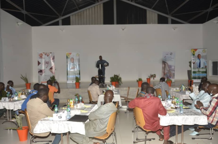 (PHOTOS)/Présidence de la FSF: Les présidents de club rallient à la cause de Mady Touré et approuvent sa candidature (PHOTOS)/Présidence de la FSF: Les présidents de club rallient à la cause de Mady Touré et approuvent sa candidature