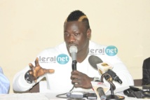 Le lutteur Boy Niang : « Je veux décrocher mon bac »
