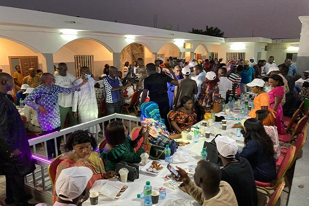 Grand succès du Panel de Sidiki Kaba à Tamba : les images d’une salle pleine à craquer durant son discours unificateur