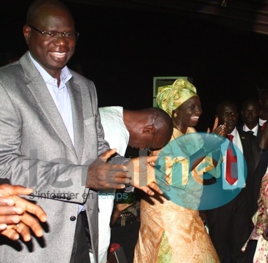 Mimi Touré au Concert de Youssou Ndour : "Daniou bégué"