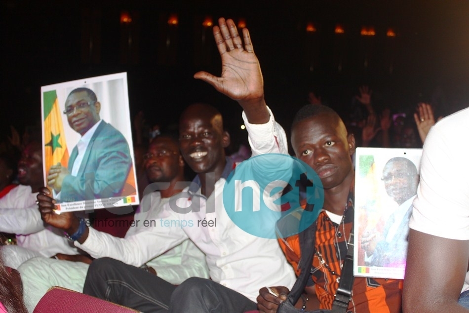 [Photos exclusives] Retour sur scène de You: Le Roi du Mbalax explose le Cices