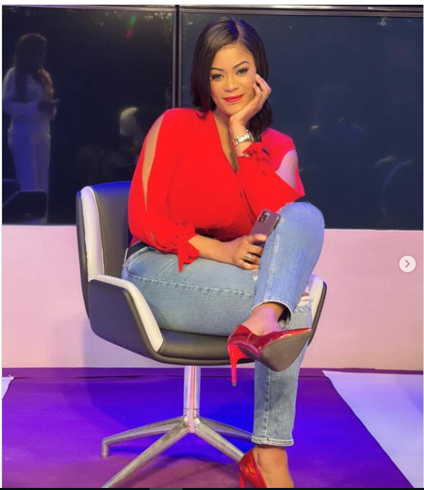 La ravissante animatrice de la Tfm et actrice dans la série "Mœurs", Samira Coulibaly séduit encore ses followers (Photos)