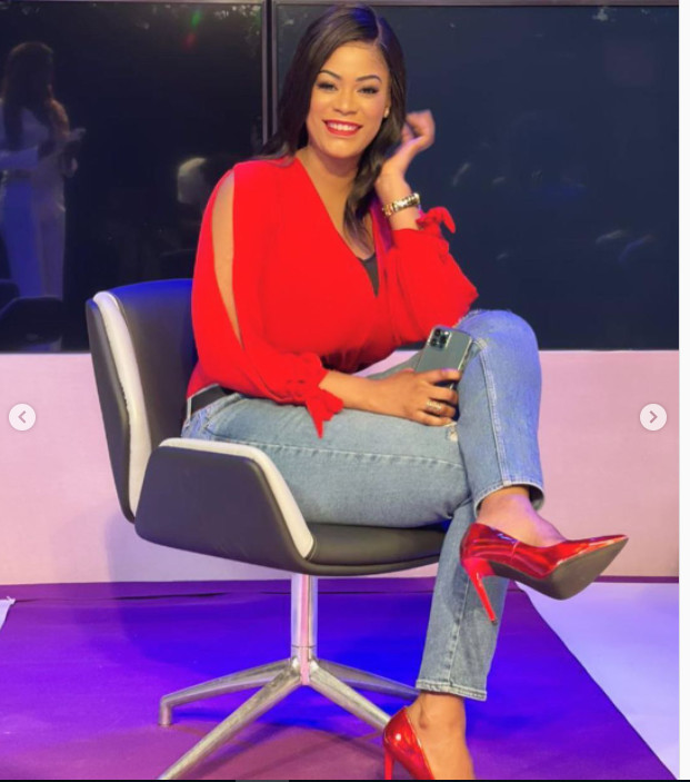 La ravissante animatrice de la Tfm et actrice dans la série "Mœurs", Samira Coulibaly séduit encore ses followers (Photos) La ravissante animatrice de la Tfm et actrice dans la série "Mœurs", Samira Coulibaly séduit encore ses followers (Photos)