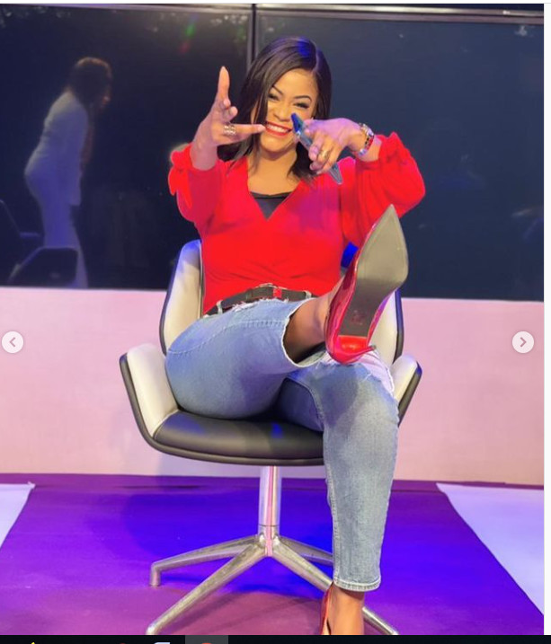 La ravissante animatrice de la Tfm et actrice dans la série "Mœurs", Samira Coulibaly séduit encore ses followers (Photos) La ravissante animatrice de la Tfm et actrice dans la série "Mœurs", Samira Coulibaly séduit encore ses followers (Photos)