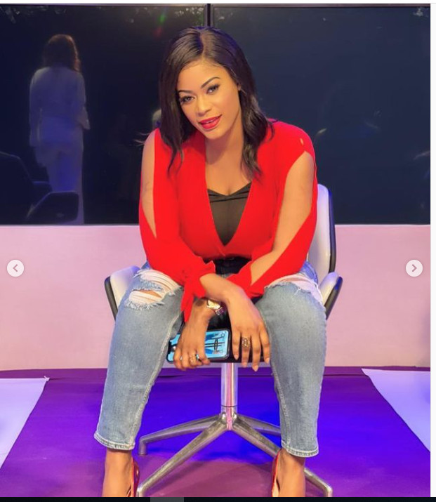 La ravissante animatrice de la Tfm et actrice dans la série "Mœurs", Samira Coulibaly séduit encore ses followers (Photos)