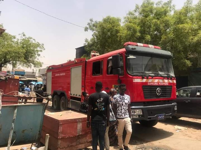 PHOTOS/ Kaolack: Incendie du marché central PHOTOS/ Kaolack: Incendie du marché central