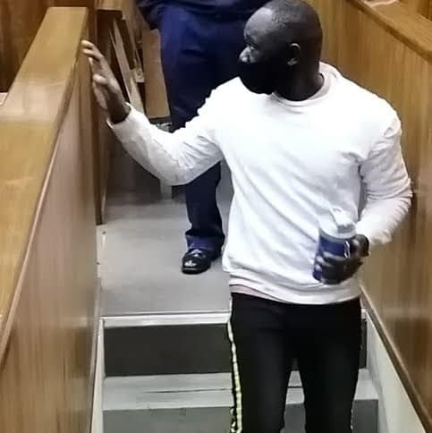 El Hadji Adama Kébé condamné à 23 ans de prison, pour avoir décapité sa petite amie El Hadji Adama Kébé condamné à 23 ans de prison, pour avoir décapité sa petite amie