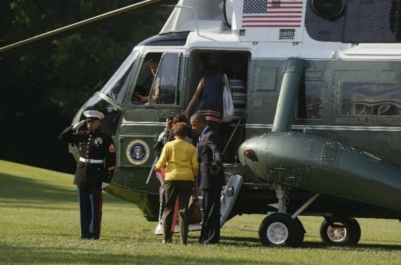 Images du départ de Obama pour Dakar