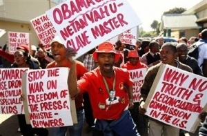 Urgent : À Pretoria, " " No You Can't Obama " siffle le Coup d'envoi des manifestations anti- Obama