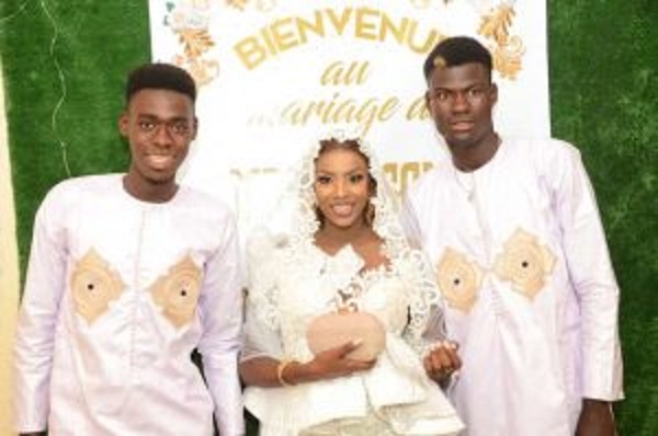 Mariage de la chanteuse Sokhou Bébé : de Bébé, Sokhou passe à Madame Gassama Mariage de la chanteuse Sokhou Bébé : de Bébé, Sokhou passe à Madame Gassama