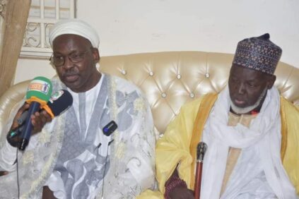 PHOTOS: Rencontre Cheikh Mahdy Ibrahima Niass et Serigne Mountakha Mbacké PHOTOS: Rencontre Cheikh Mahdy Ibrahima Niass et Serigne Mountakha Mbacké