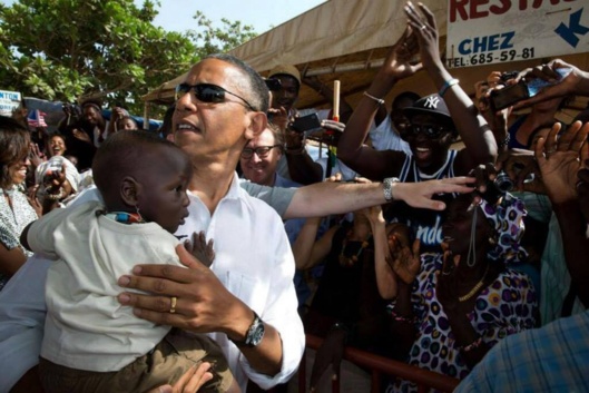 Ces gestes d’Obama qui ont ému les Sénégalais Ces gestes d’Obama qui ont ému les Sénégalais