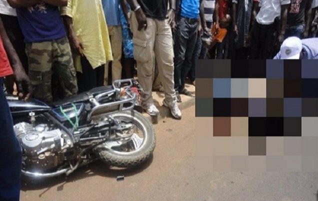 Diourbel / Une collision entre la moto d’un policier et un Jakarta fait un mort et un blessé
