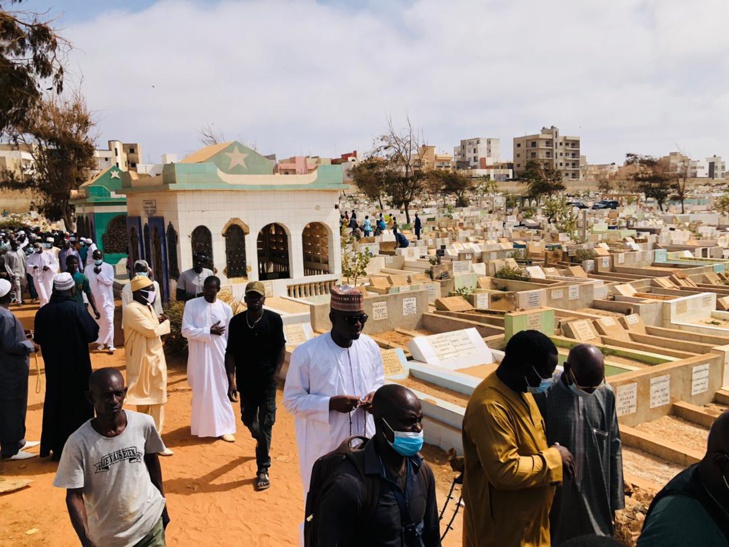 PHOTOS: Inhumation d’Awa Niang, mère de Khalifa Ababacar Sall