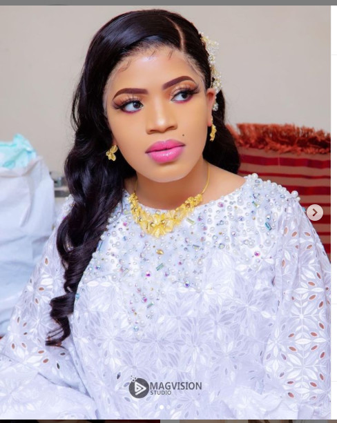 Voici quelques clichés du baptême du fils de Momo Wade et de Ndèye Sokhna Sonko (Photos) Voici quelques clichés du baptême du fils de Momo Wade et de Ndèye Sokhna Sonko (Photos)