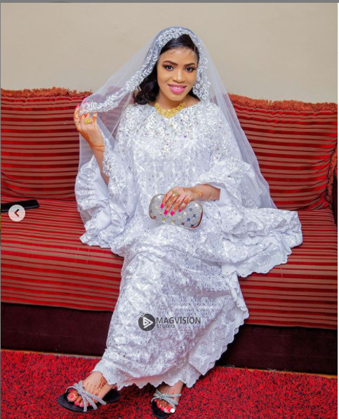 Voici quelques clichés du baptême du fils de Momo Wade et de Ndèye Sokhna Sonko (Photos) Voici quelques clichés du baptême du fils de Momo Wade et de Ndèye Sokhna Sonko (Photos)