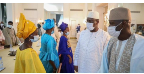 Incendie de l’hôpital de Linguère: les familles des victimes reçues par Macky Sall Incendie de l’hôpital de Linguère: les familles des victimes reçues par Macky Sall