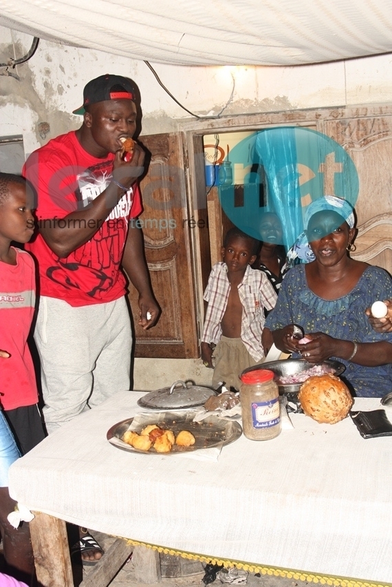 Modou Lô alias "Kharagne ci beignet"