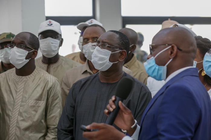 La Santé, l'Electricité, l'Eau: Dialogue avec un jeune twittos à propos de la tournée économique du Président Sall (El Hadj KASSÉ )