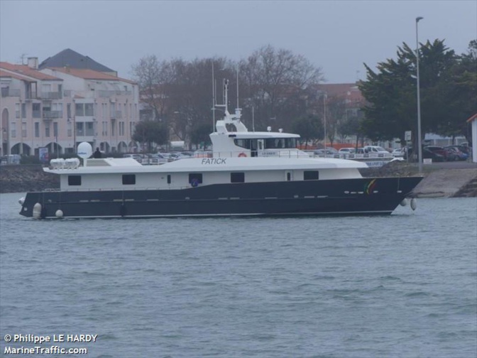 Fakenews : Le "Yacht"  de Macky Sall serait un patrouilleur de la Marine nationale, qui en possède quatre