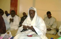 Les rares personnes qui ont assisté à l’inhumation de Serigne Abdou Hakim Mbacké