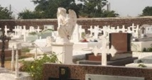 Cimetière Saint-Lazare de Béthanie : Le profanateur de tombes…tombe