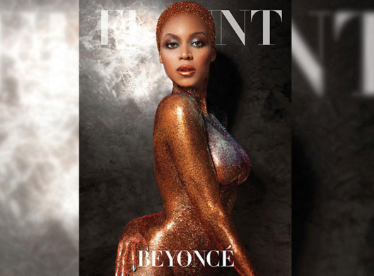 Beyoncé pose entièrement nue dans un magazine US